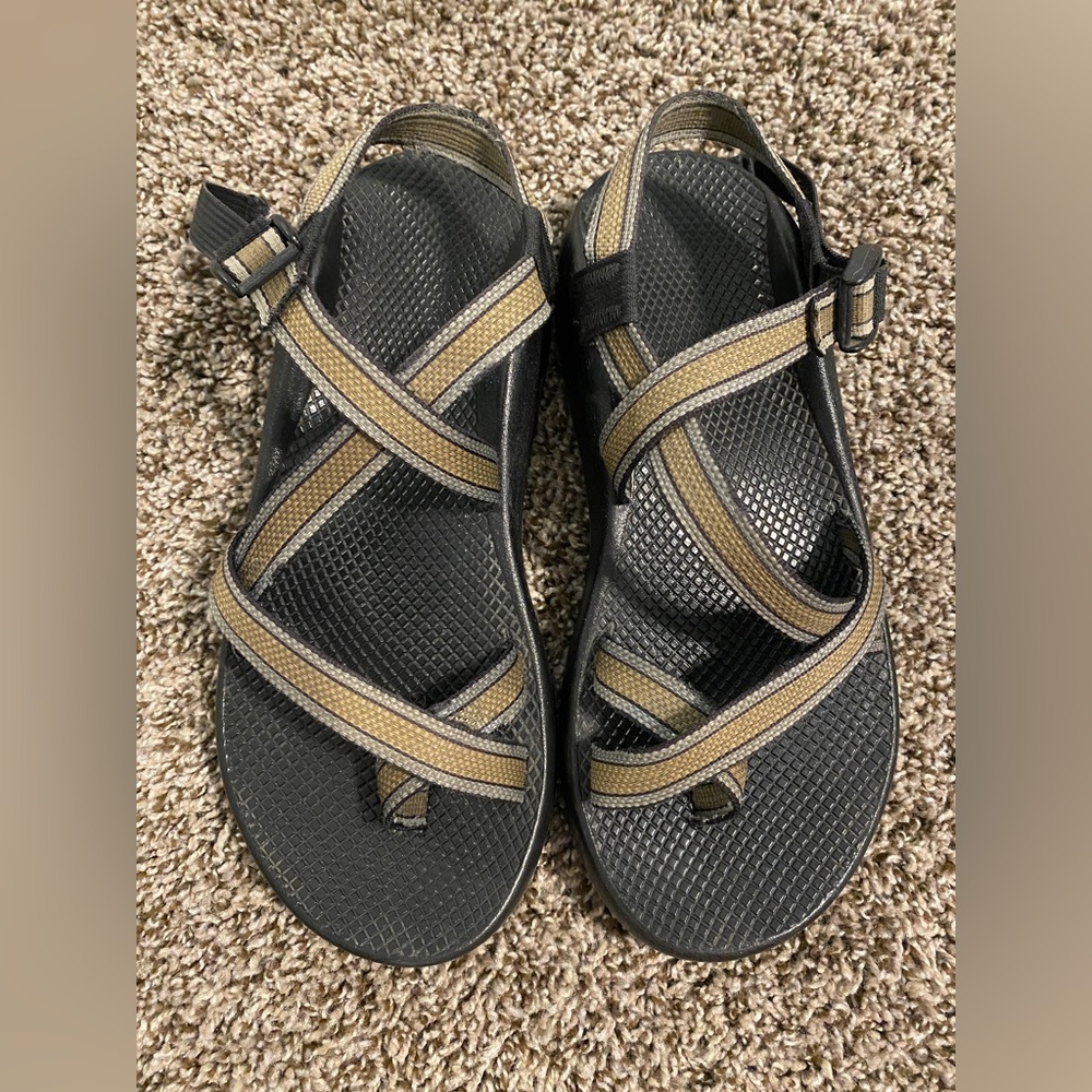 Chaco Mens Size 11M